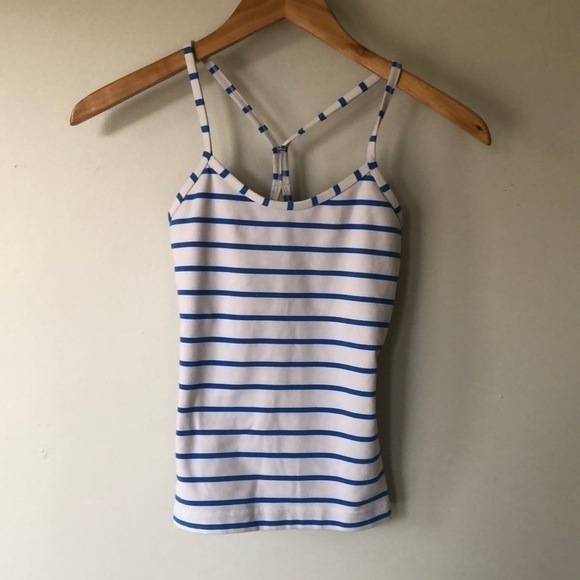 LULULEMON power y tank blue and white size 2 - Picture 4 of 9